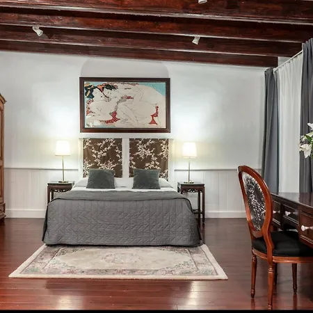 فندق بوتيك آرت تشاماريل 3*