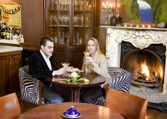 酒店 查马雷尔艺术精品酒店 3*