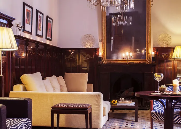 酒店 查马雷尔艺术精品酒店 3*