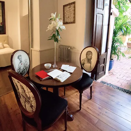 Отель Art Boutique Chamarel